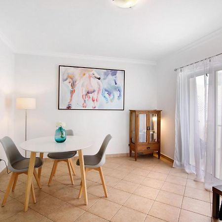 Villa Essence Of Grey Manta Rota Ngoại thất bức ảnh