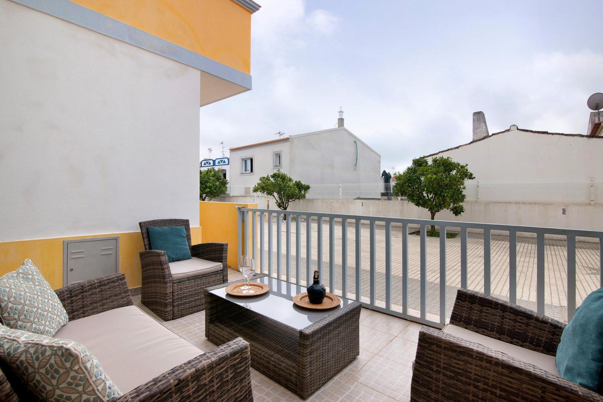 Villa Essence Of Grey Manta Rota Ngoại thất bức ảnh