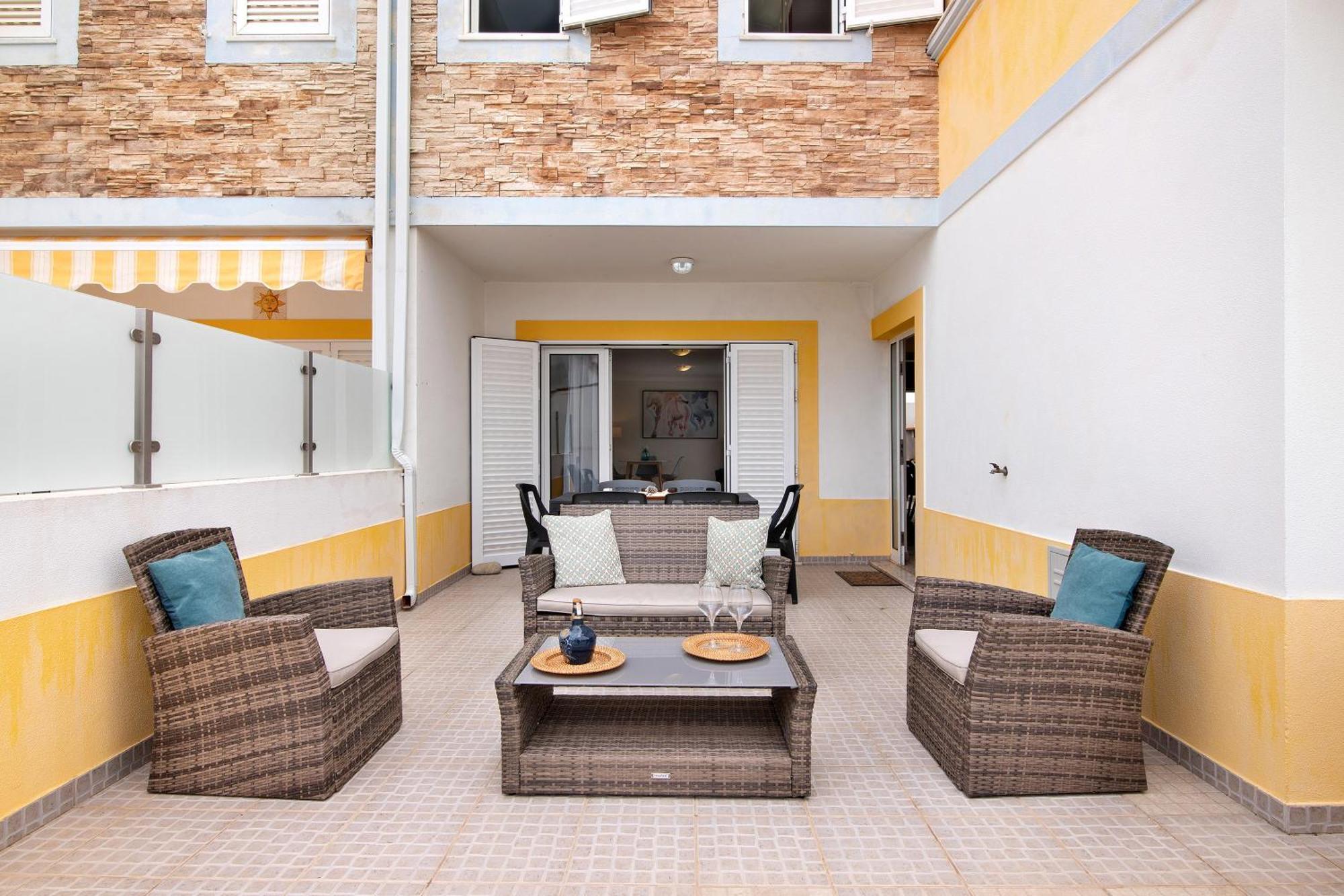 Villa Essence Of Grey Manta Rota Ngoại thất bức ảnh